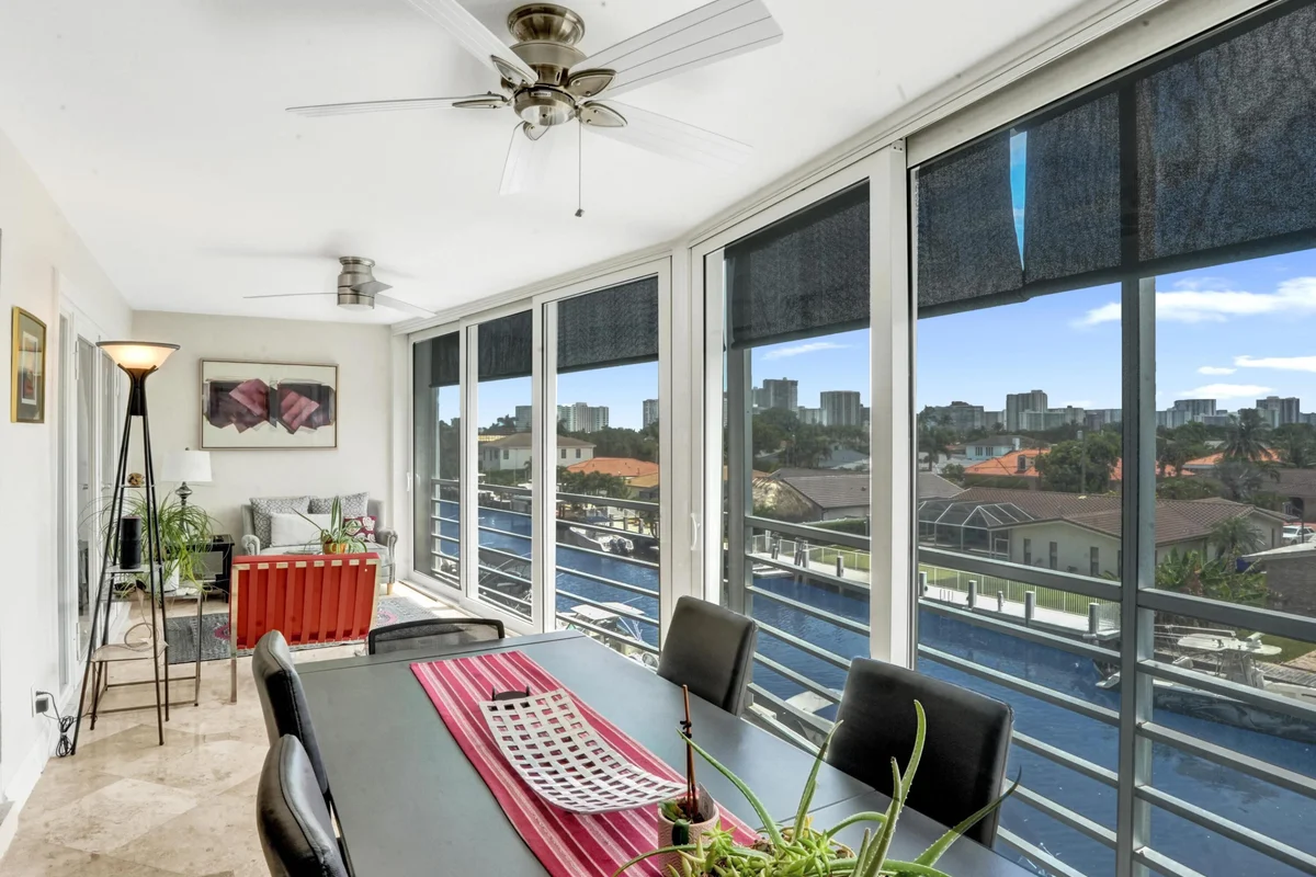 3050 NE 47th Ct #305, Fort Lauderdale: photo 1 of 42