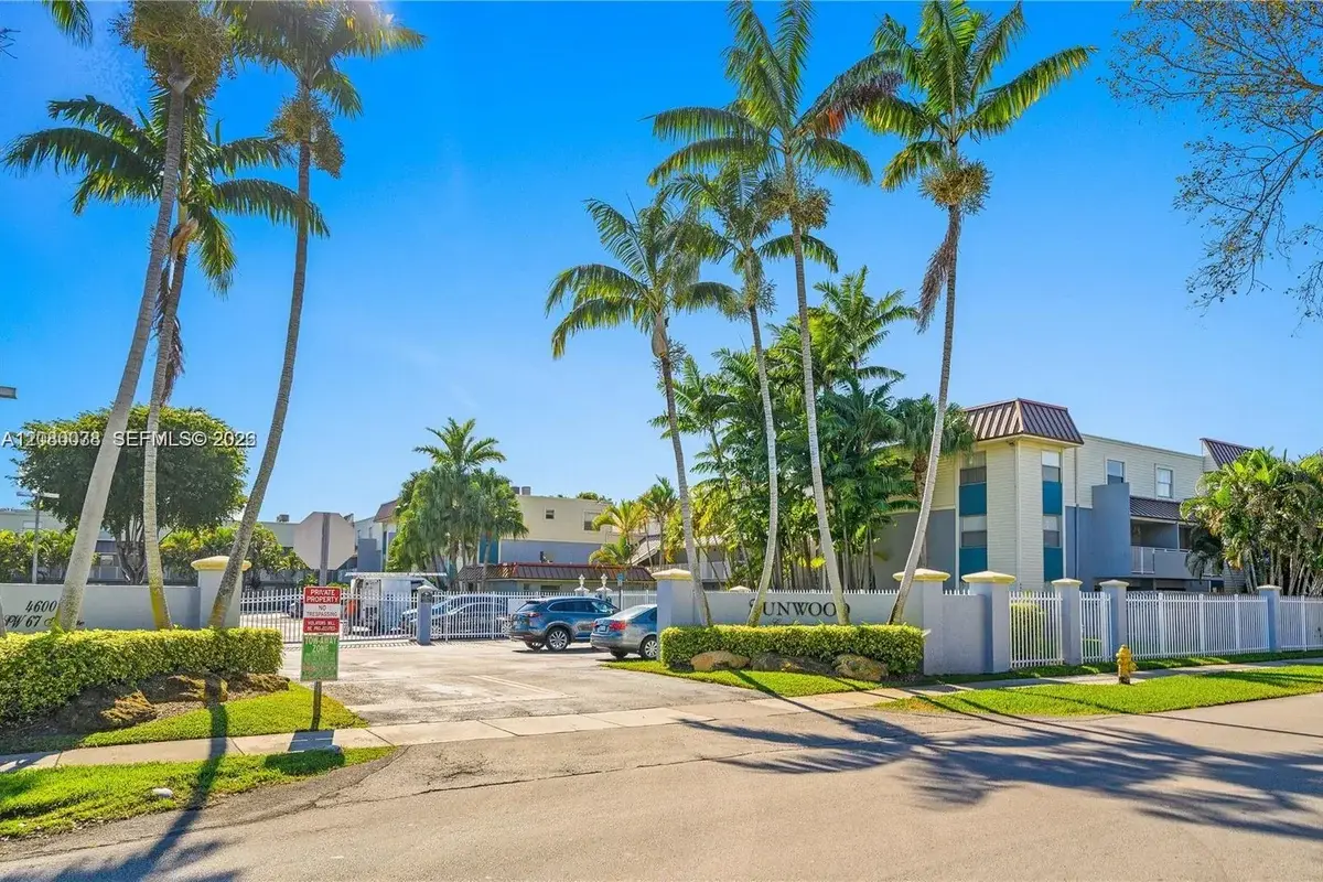 4600 SW 67th Ave #248, Miami: photo 1 of 30