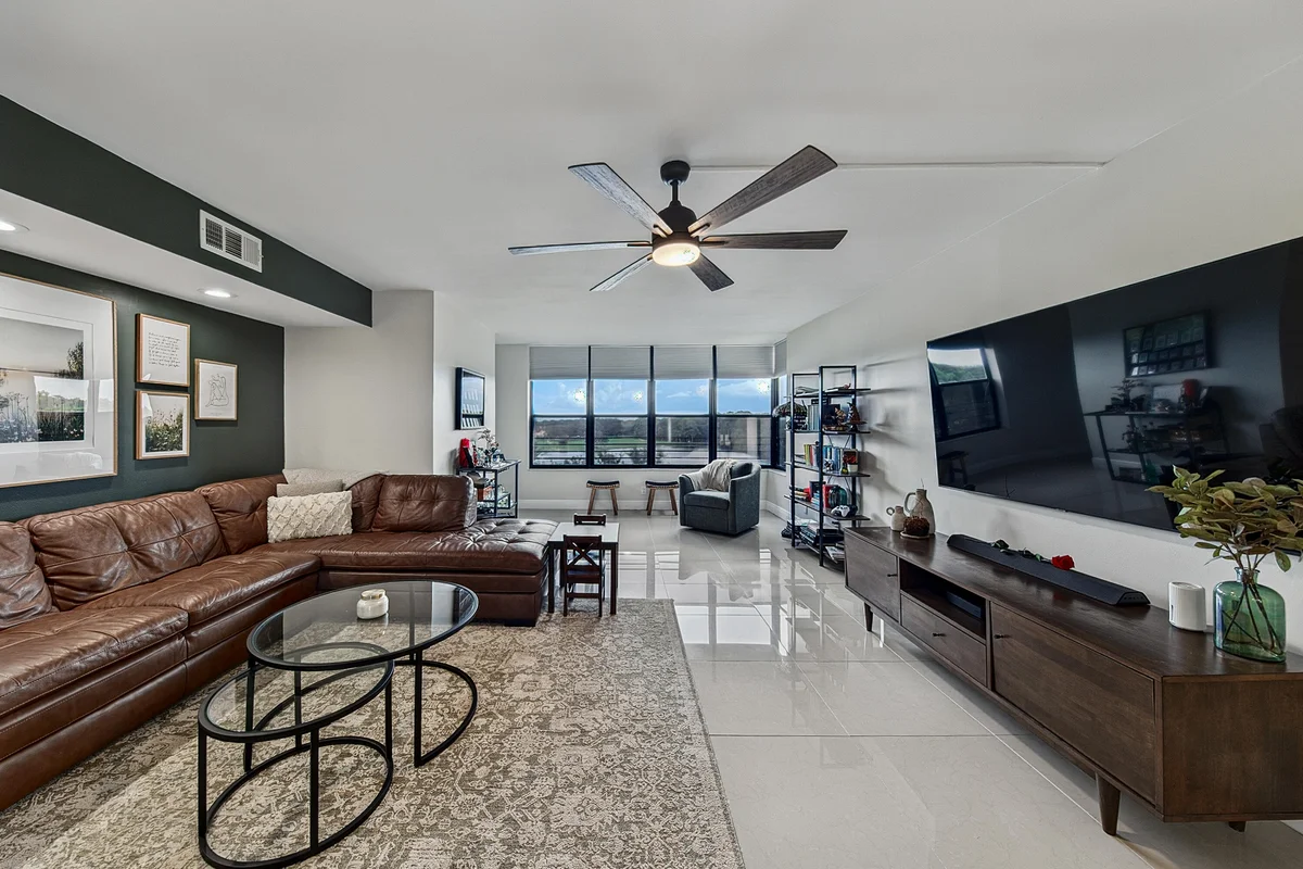 2768 Carambola Cir S #506, Coconut Creek: photo 1 of 38
