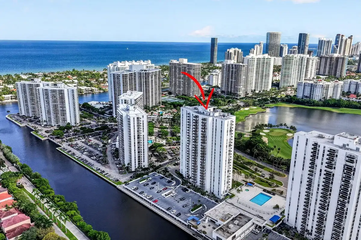 3675 N Country Club Dr #1909, Aventura: photo 1 of 69