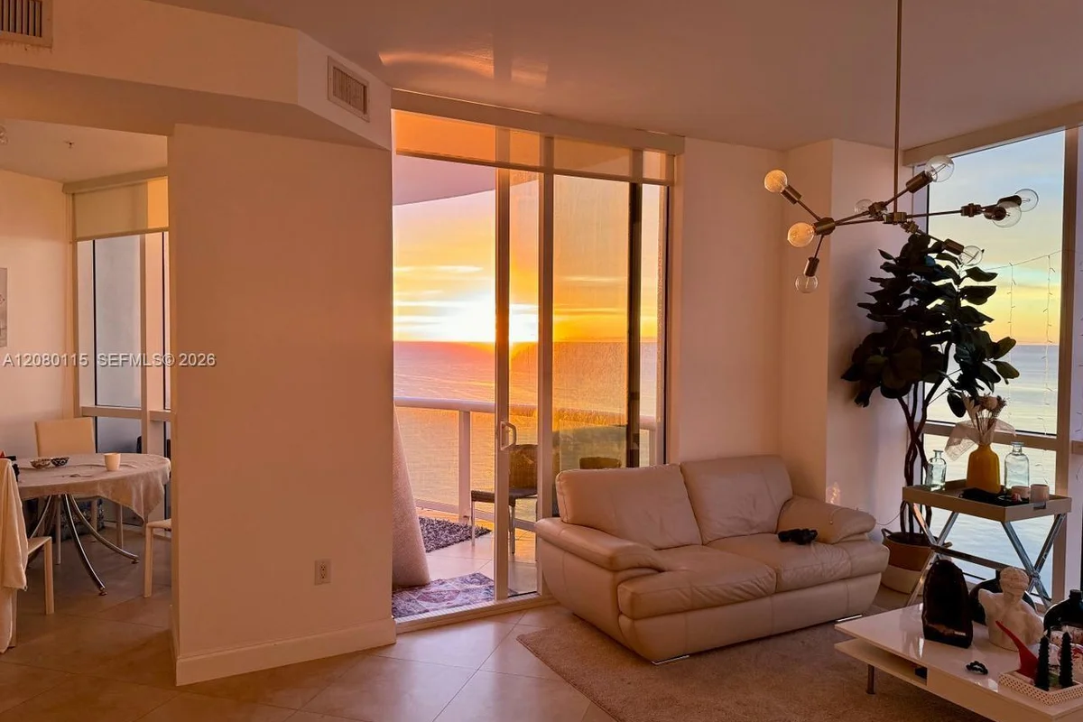 18201 Collins Ave #3609A, Sunny Isles Beach: photo 1 of 13