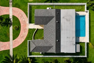 3925 NW 35th Ave, Lauderdale Lakes: photo 1 of 24