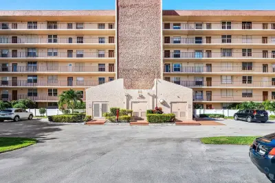 14575 Bonaire Blvd #309, Delray Beach: photo 1 of 16