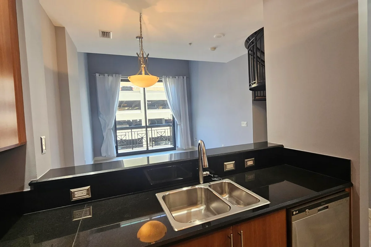 801 S Olive Ave #418, West Palm Beach: photo 1 of 40