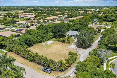 4833 Nash Trl, Lake Worth: photo 1 of 19