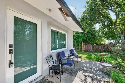 3384 Rudolph Rd, Palm Springs: photo 1 of 25
