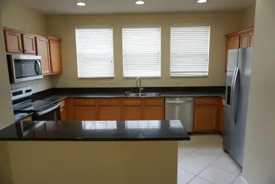 810 Marina Del Ray Ln #2, West Palm Beach: photo 1 of 23