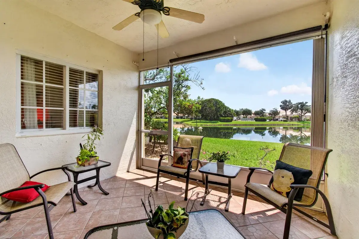 2356 Windjammer Way, West Palm Beach: photo 1 of 60