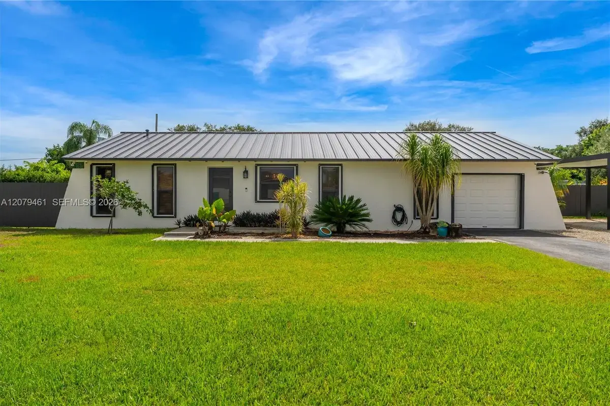 32205 SW 199th Ct, Homestead: photo 1 of 30