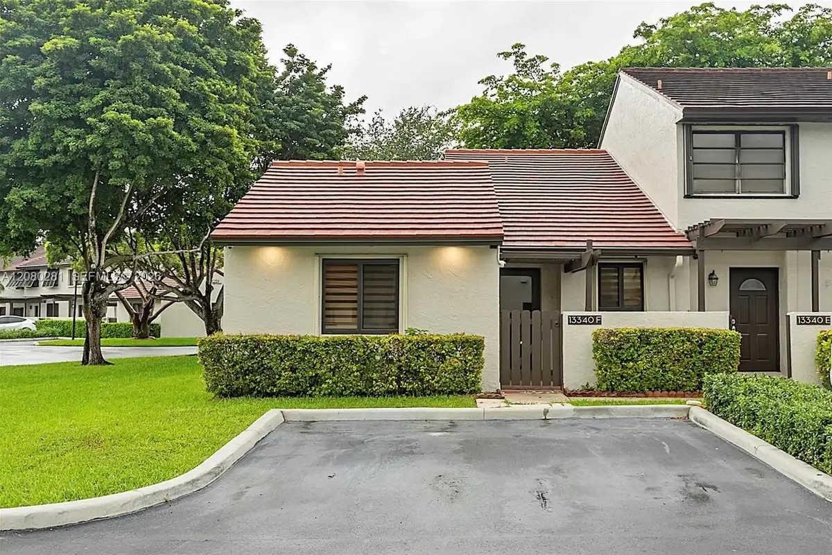 13340 SW 90th Ter #F, Miami: photo 1 of 45