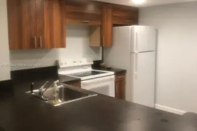 3700 N Pine Island Rd #202, Sunrise: photo 1 of 6