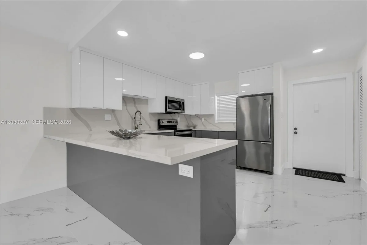 5100 SW 90th Ave #109, Cooper City: photo 1 of 48