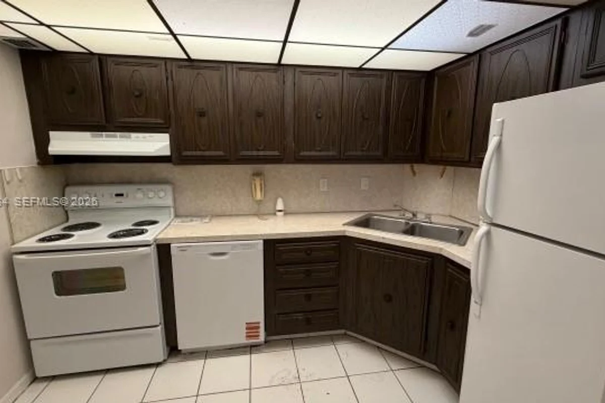 3101 Oakland Shores Dr #H108, Oakland Park: photo 1 of 15