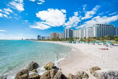 2899 Collins Ave #1505, Miami Beach: photo 1 of 23