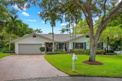 14680 SW 141st Pl, Miami: photo 1 of 50