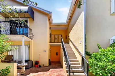 179 Waterside Dr, Hypoluxo: photo 1 of 32