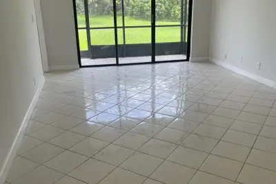 6301 N University Dr #118, Tamarac: photo 1 of 11