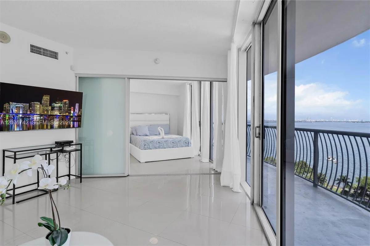 1750 N Bayshore Dr #1602, Miami: photo 1 of 21