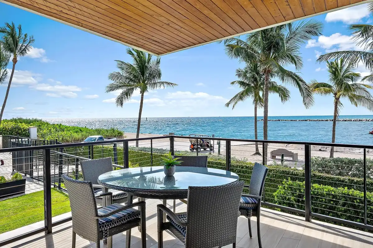 106 Inlet Way #105, Palm Beach Shores: photo 1 of 35