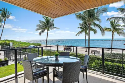 106 Inlet Way #105, Palm Beach Shores: photo 1 of 35