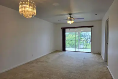 6600 Royal Palm Blvd #304B, Margate: photo 1 of 20