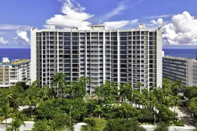 1800 S Ocean Blvd #708, Lauderdale-by-the-Sea: photo 1 of 77