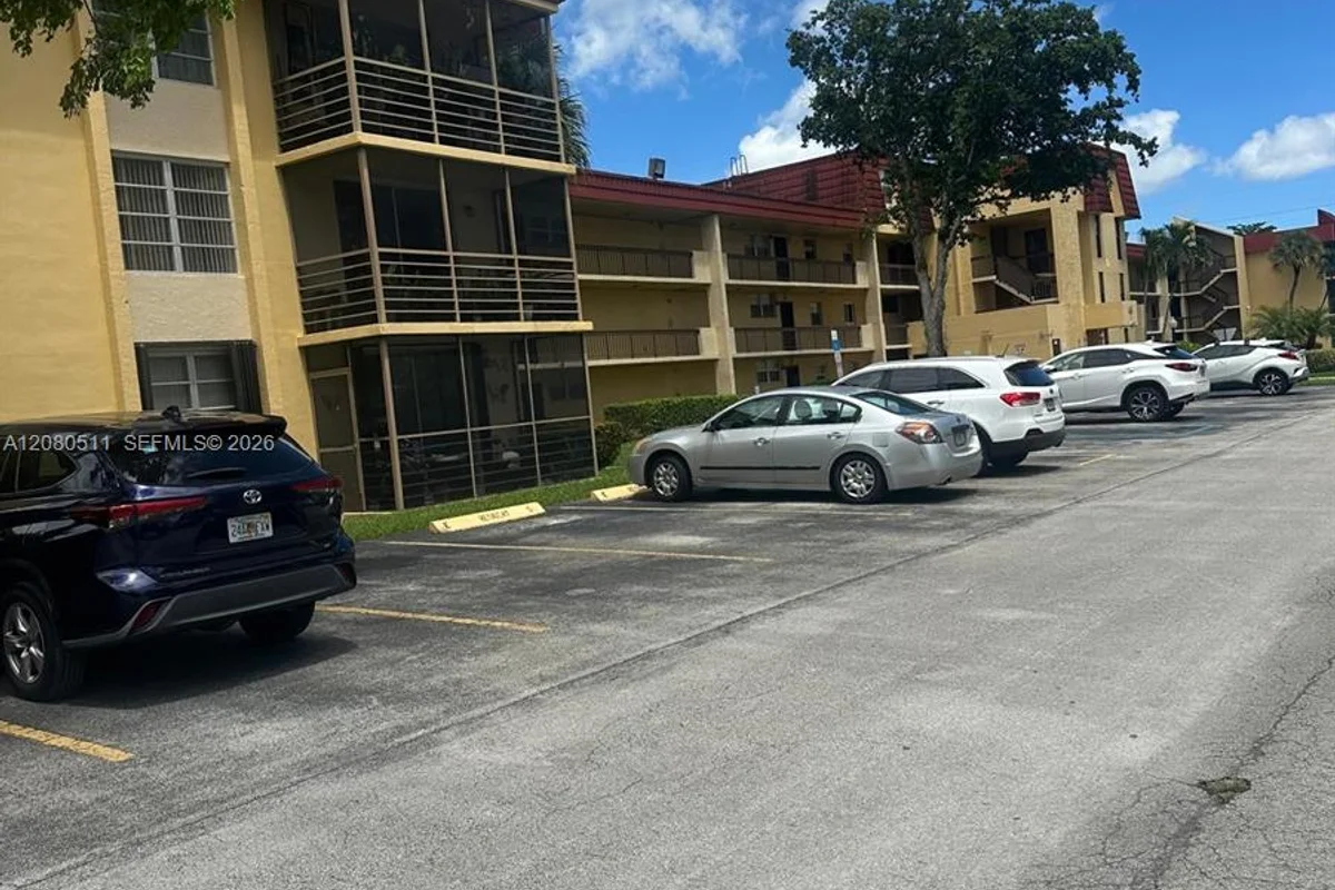 3285 Foxcroft Rd #E204, Miramar: photo 1 of 16