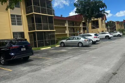 3285 Foxcroft Rd #E204, Miramar: photo 1 of 16