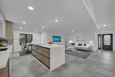 3352 Lakeview Blvd, Delray Beach: photo 1 of 32