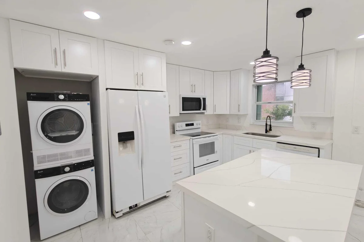 6607 Winfield Blvd #47, Margate: photo 1 of 46