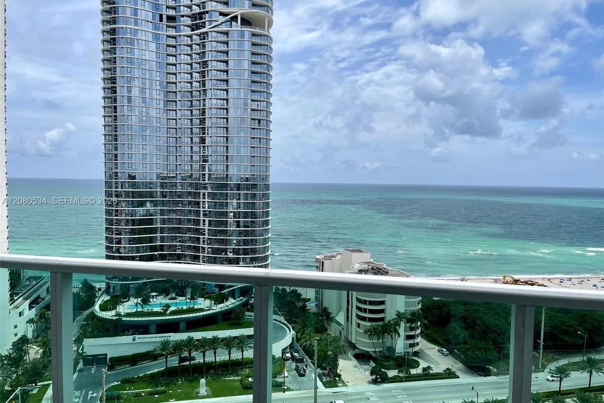100 Bayview Dr #PH08, Sunny Isles Beach: photo 1 of 33