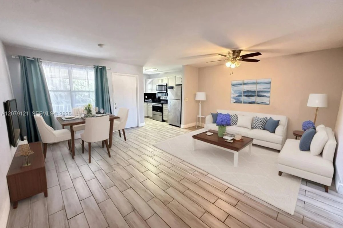 250 Layne Blvd #307, Hallandale Beach: photo 1 of 5