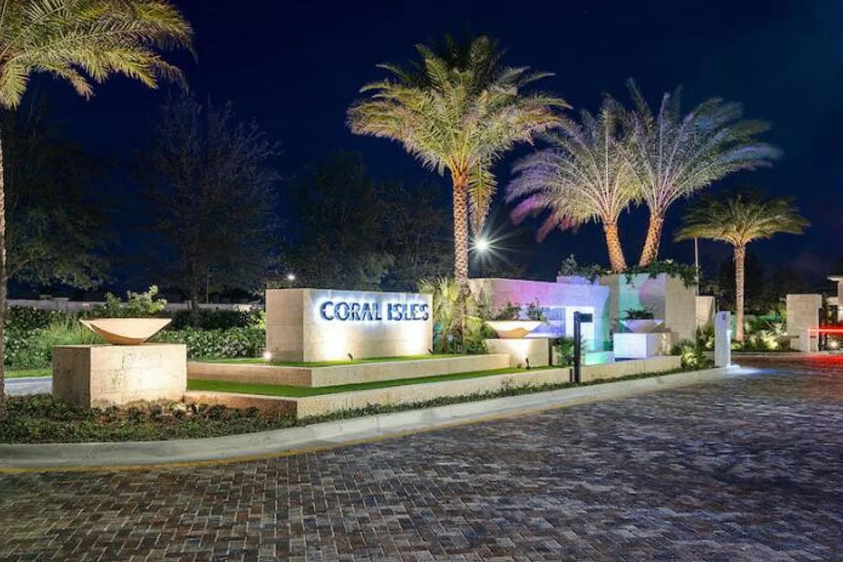 9353 Coral Isles Cir #{Lot 95}, Palm Beach Gardens: photo 1 of 1