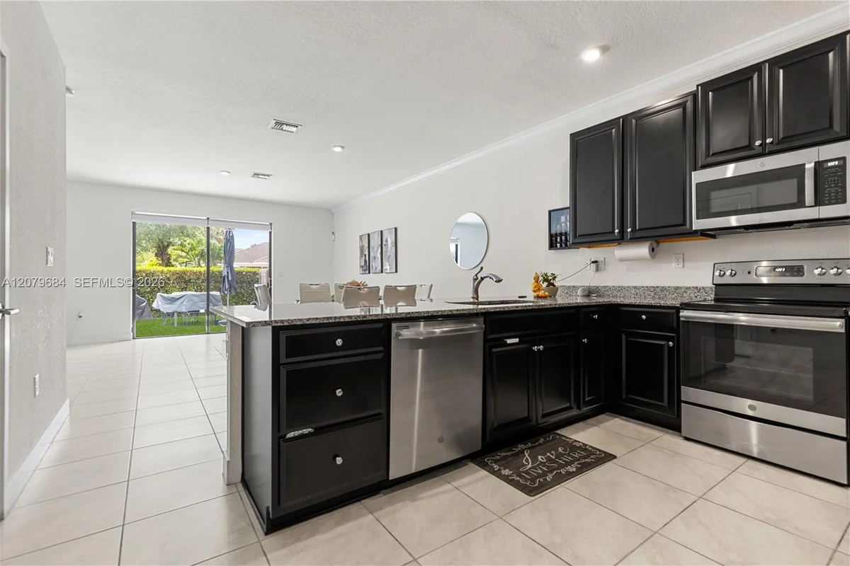 10972 SW 235th Ln, Homestead: photo 1 of 24