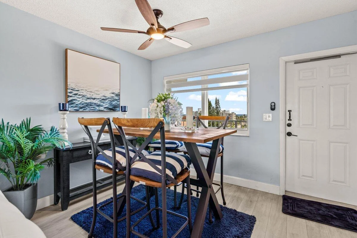 629 SE 19th Ave #702, Deerfield Beach: photo 1 of 38