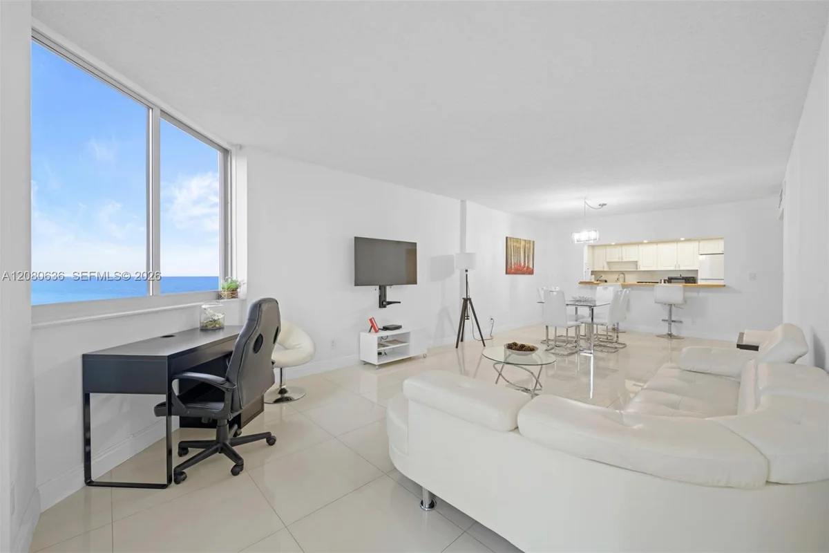 19370 Collins Ave #1426, Sunny Isles Beach: photo 1 of 27