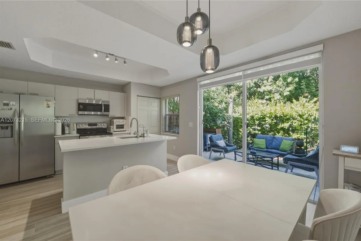 4965 W White Mangrove Way W #102-1, Dania Beach: photo 1 of 40