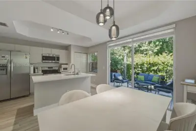 4965 W White Mangrove Way W #102-1, Dania Beach: photo 1 of 40