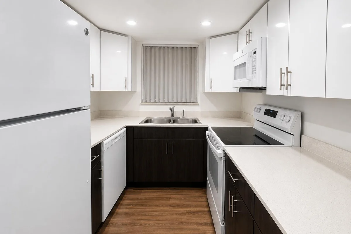 401 NW 34 St #93-107, Pompano Beach: photo 1 of 12