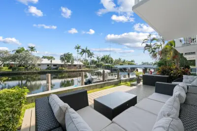 535 Hendricks Isle #106, Fort Lauderdale: photo 1 of 24