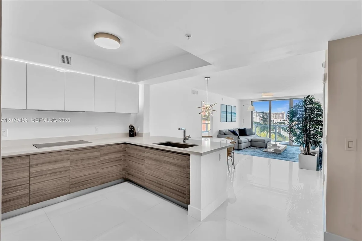 300 Sunny Isles Blvd #4-805, Sunny Isles Beach: photo 1 of 101