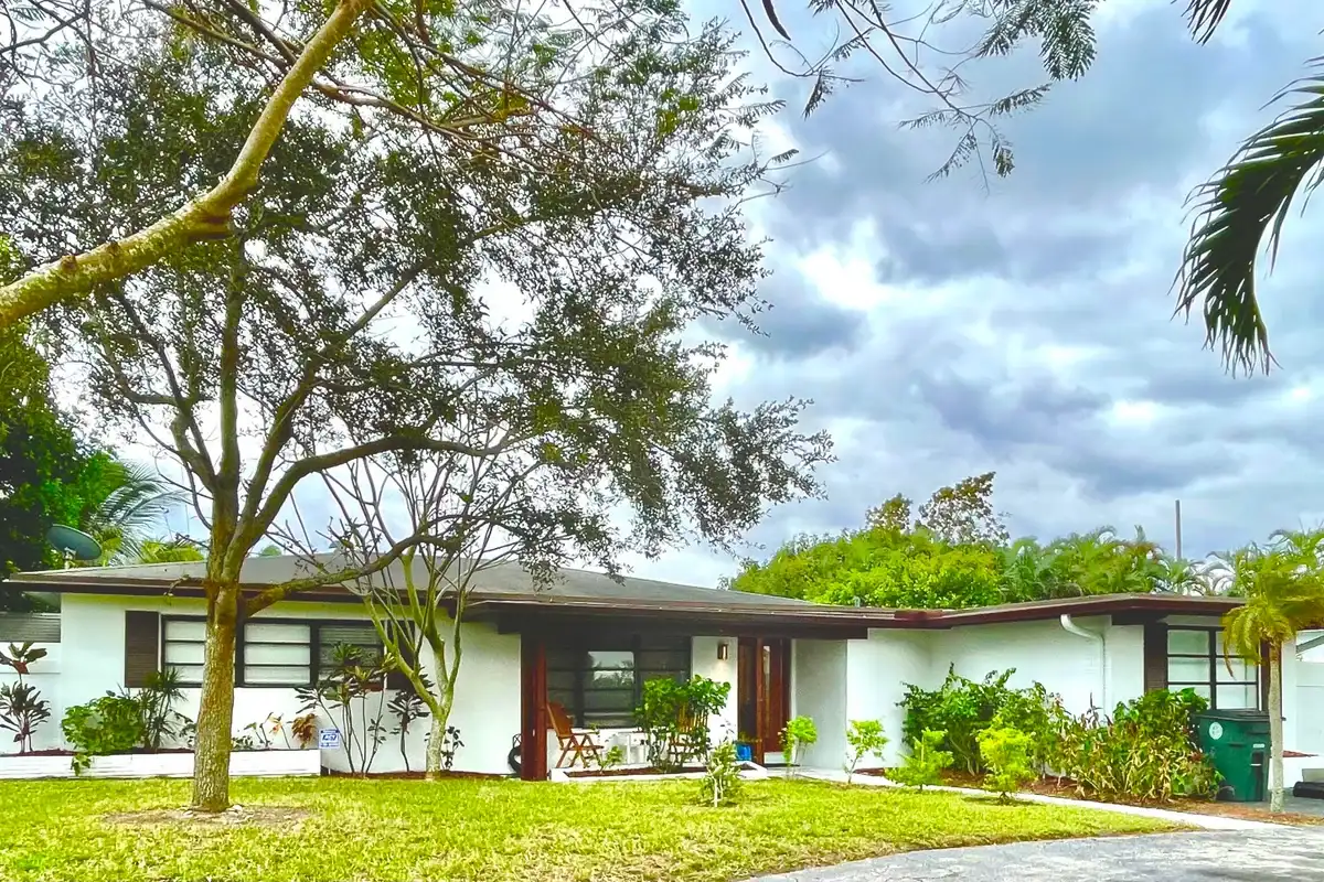 336 NE 28th Ter, Boca Raton: photo 1 of 22