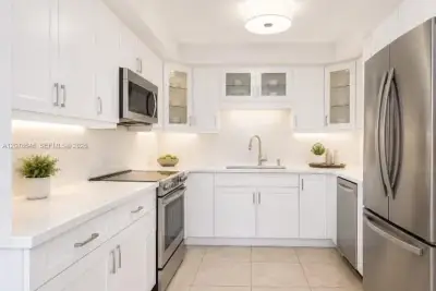 3800 S Ocean Dr #605, Hollywood: photo 1 of 37