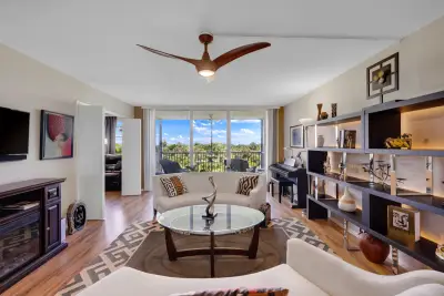 3960 Oaks Clubhouse Dr #504, Pompano Beach: photo 1 of 24