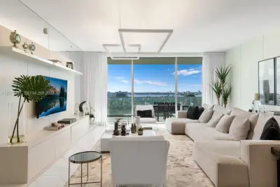 10201 Collins Ave #907, Bal Harbour: photo 1 of 41