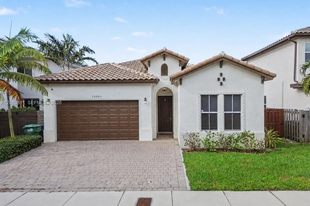 15086 SW 176th Ter, Miami: photo 1 of 43