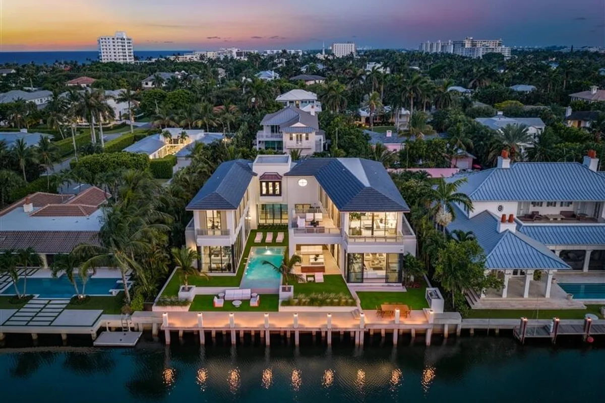 1117 Beach Dr, Delray Beach: photo 1 of 68
