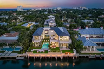 1117 Beach Dr, Delray Beach: photo 1 of 68