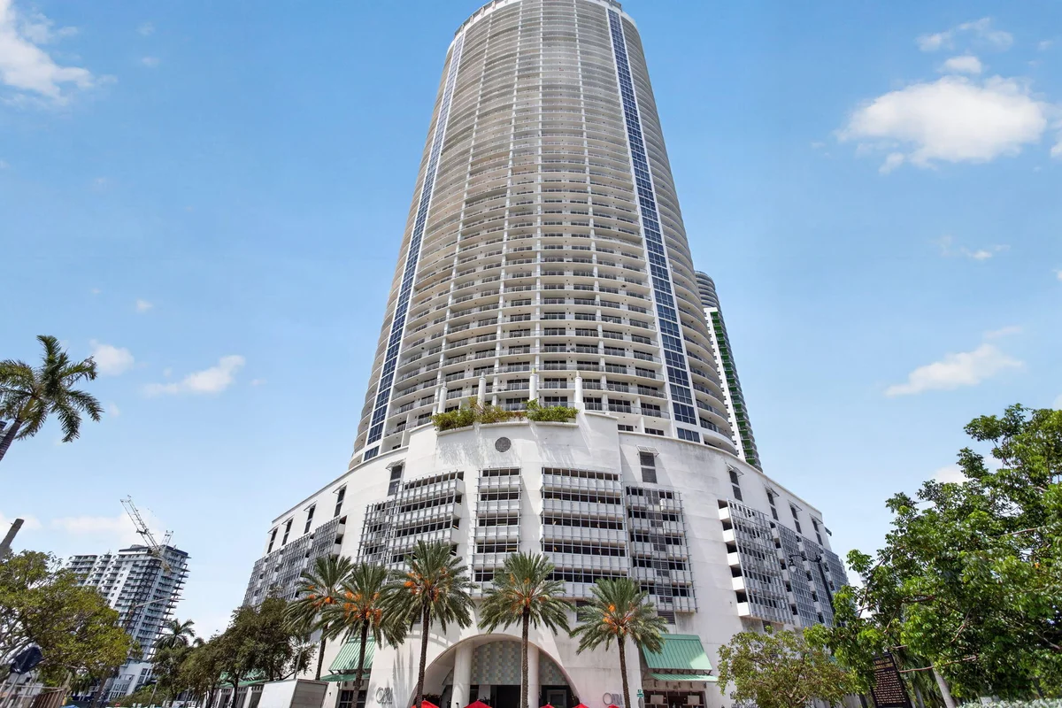 1750 N Bayshore Dr #4109, Miami: photo 1 of 40