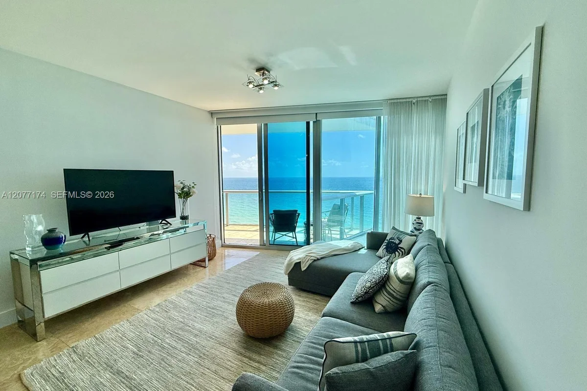 17001 Collins Ave #1903, Sunny Isles Beach: photo 1 of 21